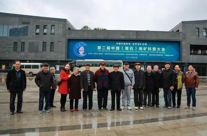 11  795256799282653235.jpg