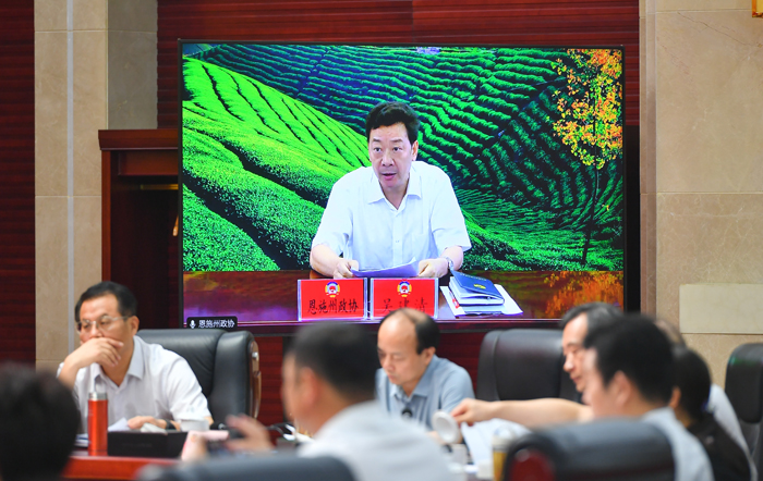 吳建清.jpg 吳建清.jpg