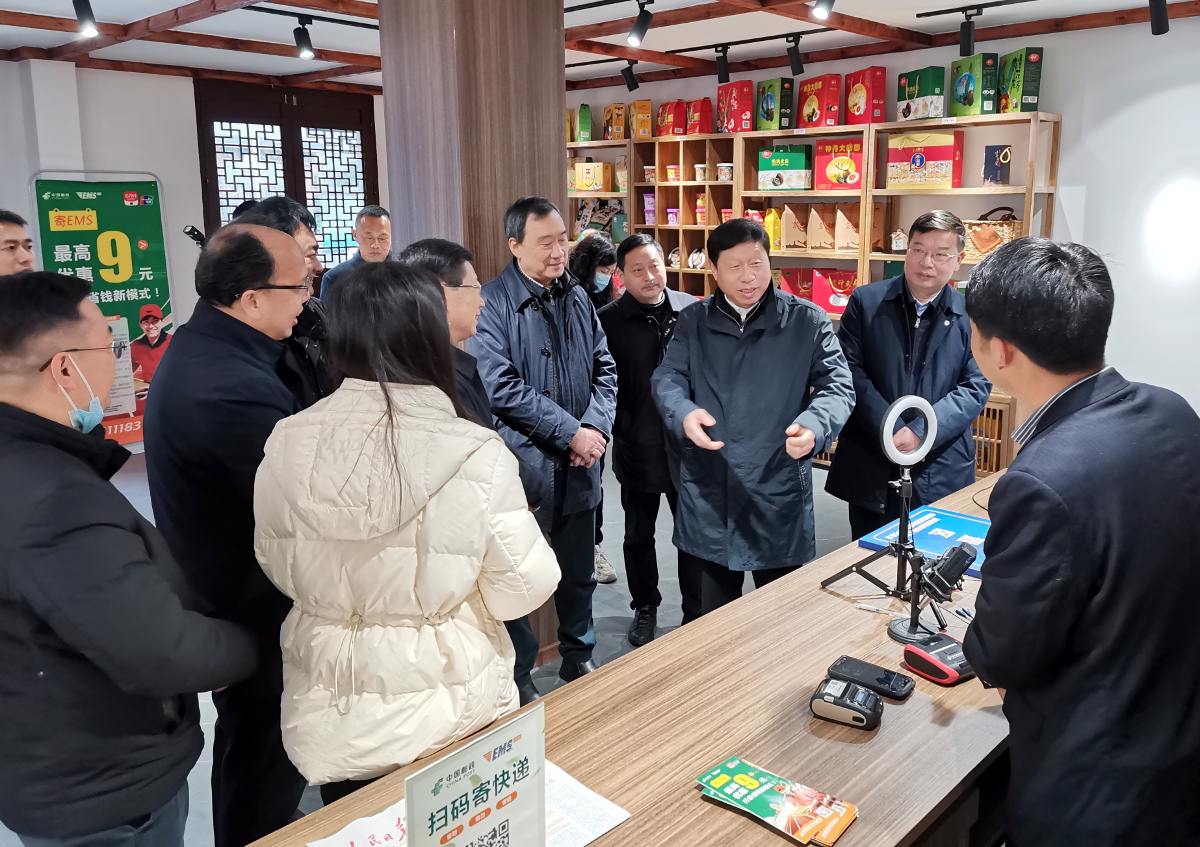 webwxgetmsgimg (1).jpg