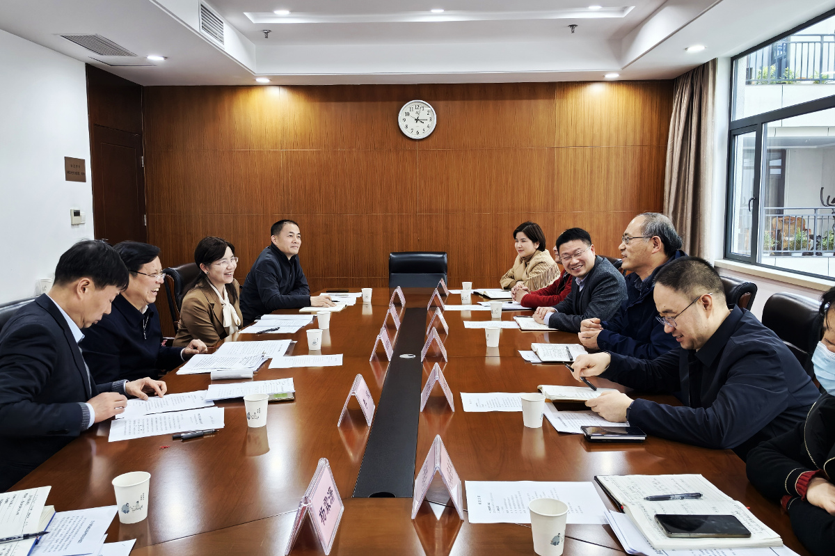 972576541.jpg 972576541.jpg