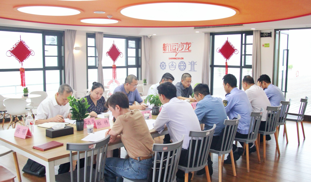 1370168224.jpg 1370168224.jpg