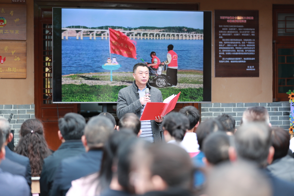 134637764.jpg 134637764.jpg