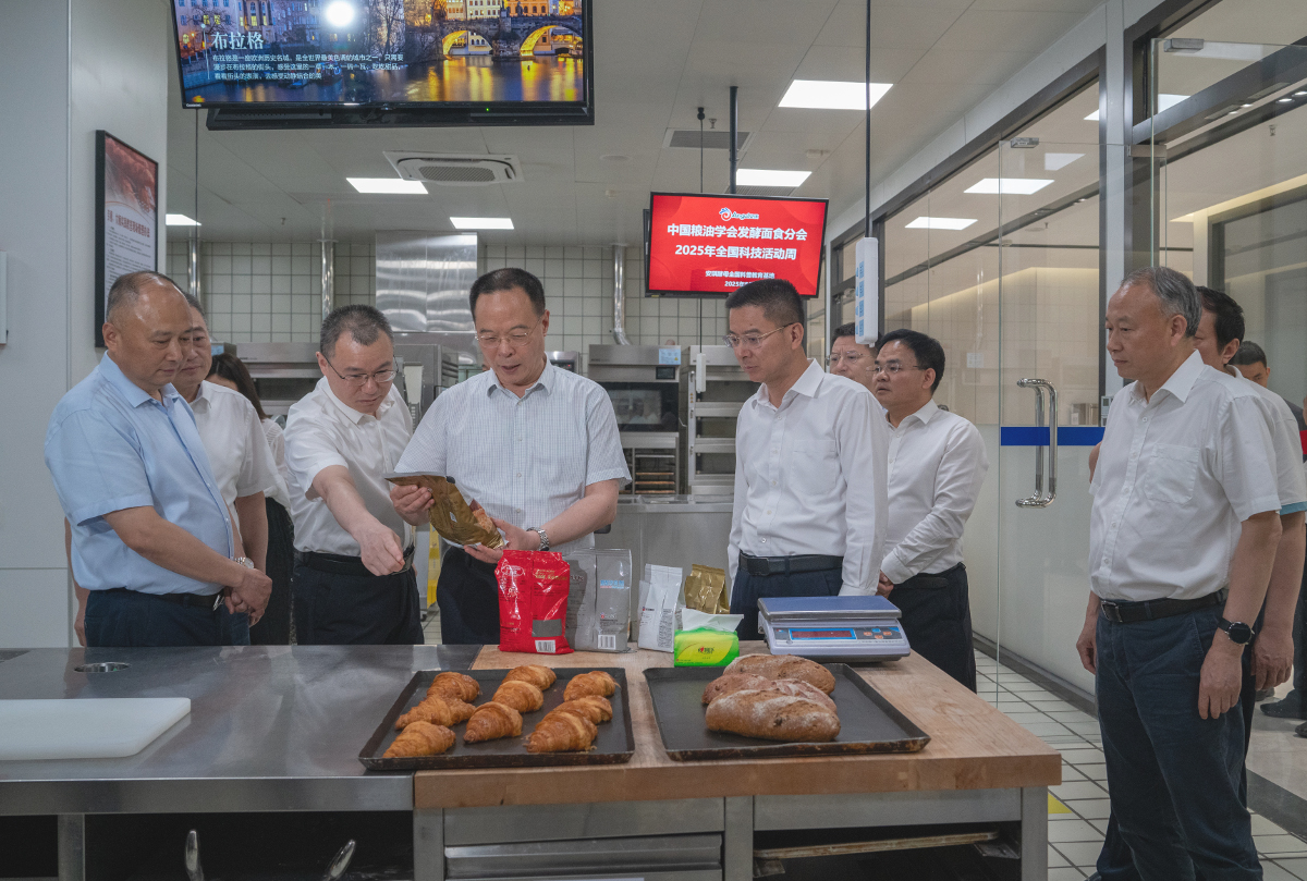 1554805885.jpg 1554805885.jpg